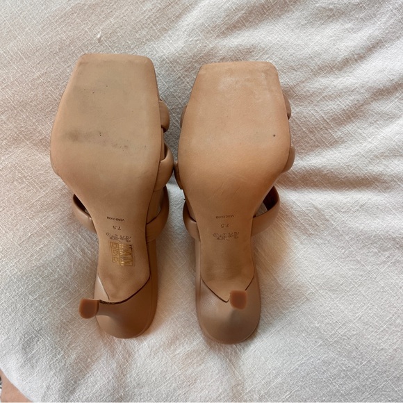 Coach Kellie Learher Sandal Pump - Picture 6 of 11